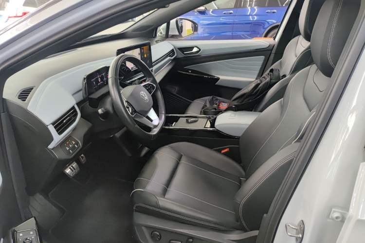 Used Volkswagen ID.4 X 2022 Pure Smart Edition Left Front Seat