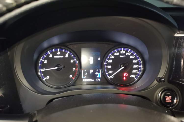 Used Mitsubishi Outlander 2019 2.0L Two-Wheel Drive Comfort Edition 7-Seater China VI Standard Instrument Cluster