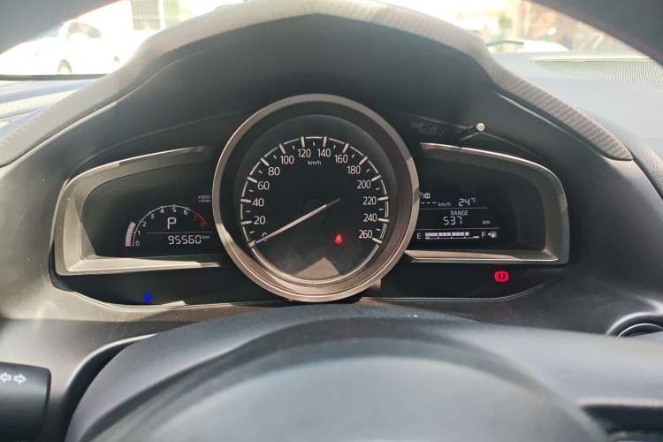 Used Mazda 3 Axela 2017 Sedan 1.5L Automatic Comfort Model Emission Standard China V Instrument Cluster