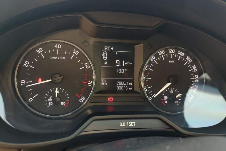 Used Skoda Octavia 2015 1.6L Manual Yijie Edition