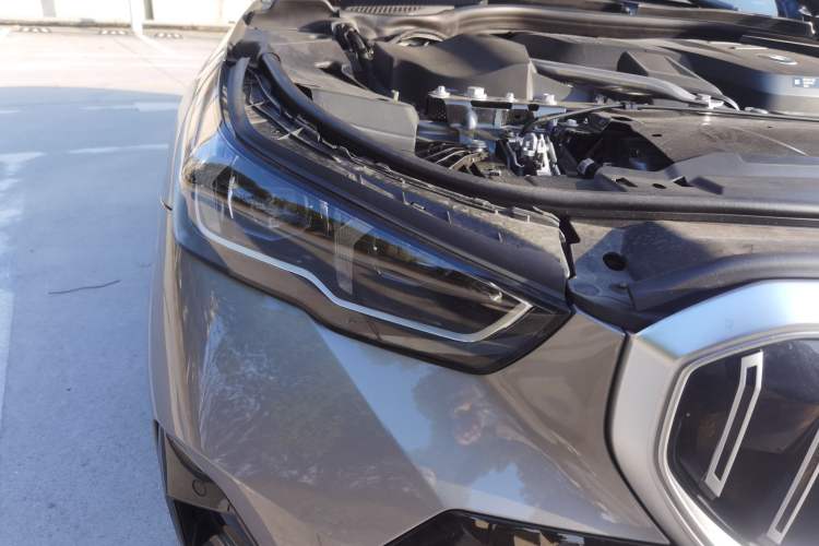 Used BMW 5 Series 2024 530Li Luxury Edition M Sport Package