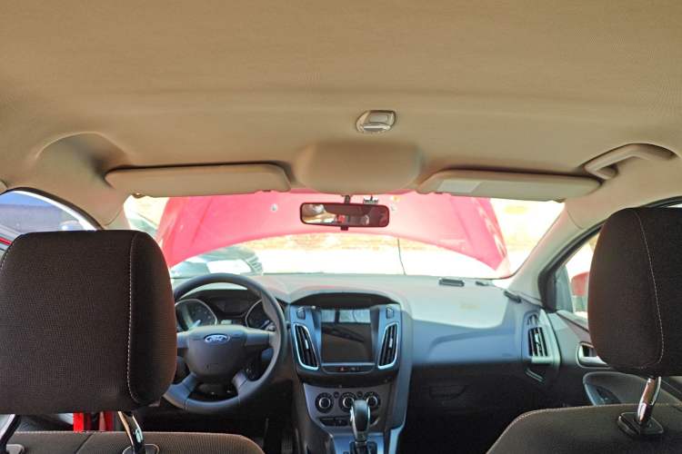 Used Ford Focus 2012 Hatchback 1.6L Automatic Comfort Model Headliner