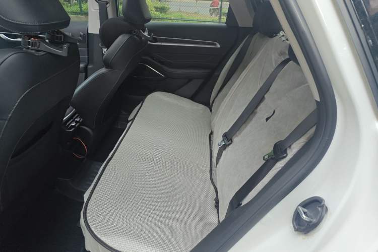 Used Geely Auto Emgrand 2023 4th Generation Champion Edition 1.5L CVT Prestige Model