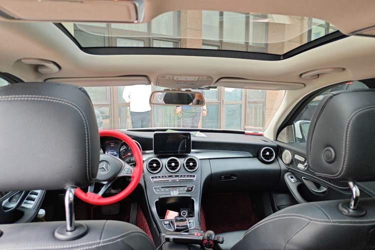 Used Mercedes-Benz C-Class 2018 C 200 L Sport Edition Headliner