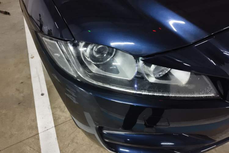 Used Jaguar F-PACE 2016 2.0T Two-Wheel Drive Urban Luxury Edition
