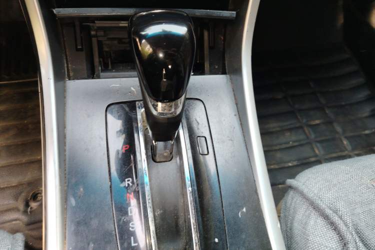 Used Honda Accord 2015 2.0L LX Comfort Edition Gear Lever