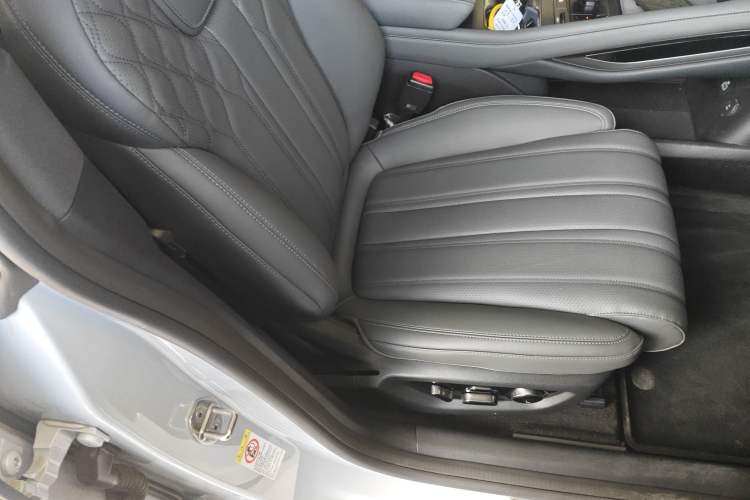 Used BYD Song L EV 2025 Intelligent Driving Version 662 km LiDAR Excellence Edition