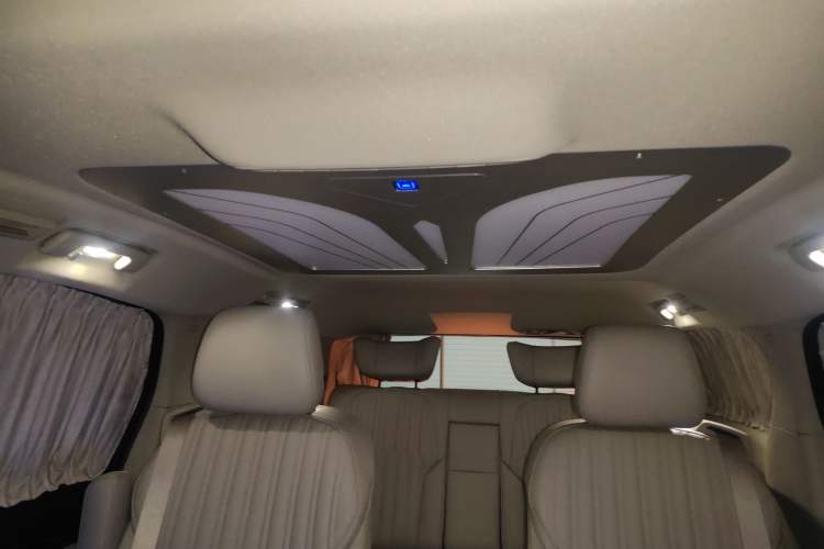 Used Buick GL8 2023 ES Lu Zun Comfort Model
