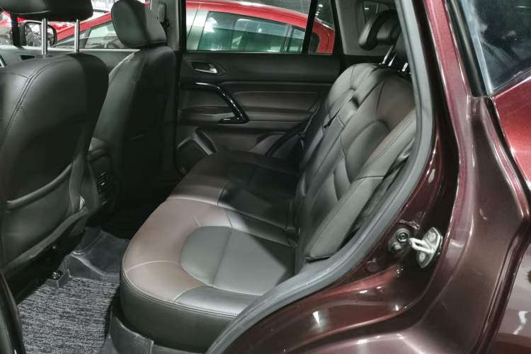 Used GAC Trumpchi GS4 2017 235T Automatic Two-Wheel Drive Luxury Smart Connectivity Version
