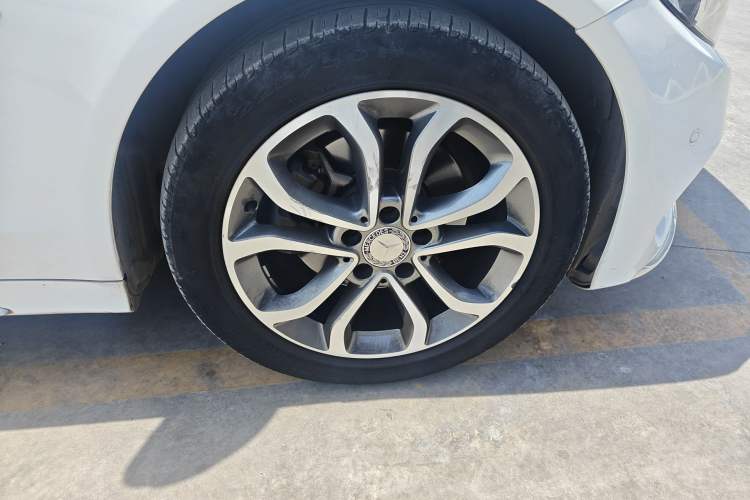 Used Mercedes-Benz C-Class 2015 C 180 L Sport Edition
