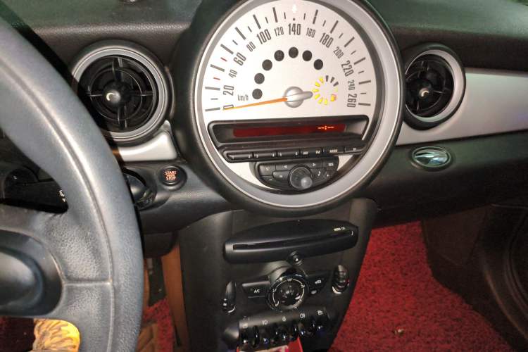 Used MINI 2013 1.6L ONE Limited Edition Third Version
