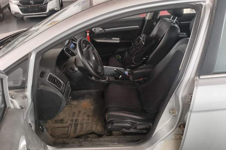 Used Great Wall C50 2013 1.5T Manual Fashion Edition Left Front Seat