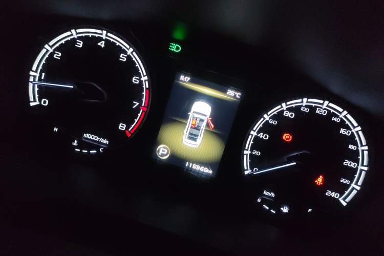 Used Geely Auto Vision X6 2020 1.4T CVT Luxury Edition