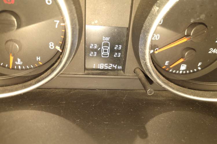 Used Haval H6 2011 2.0L Manual Two-Wheel Drive Elite Version