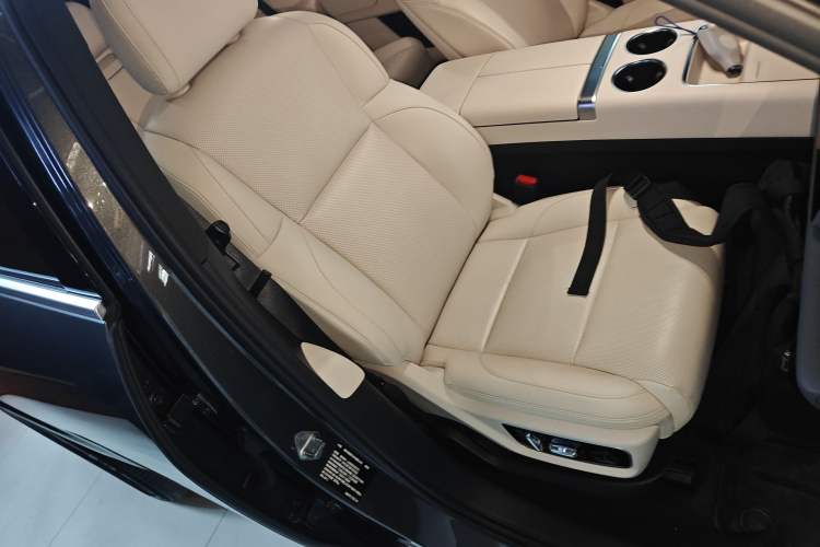 Used Li Auto L7 2023 Pro Model
