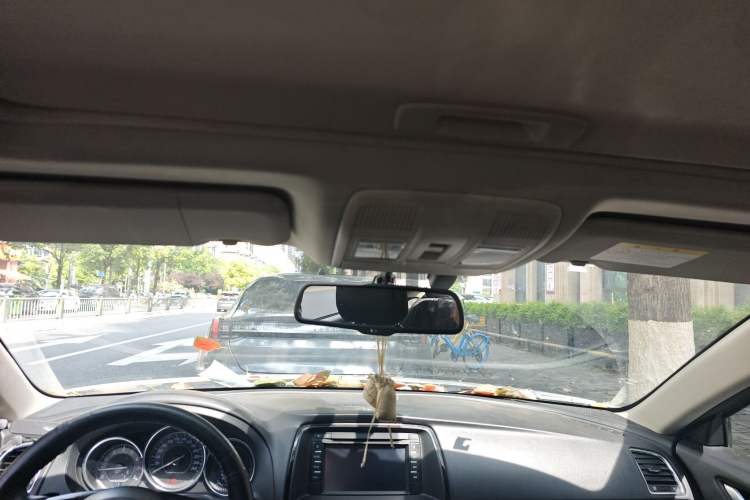 Used Mazda Atenza 2014 2.5L Blue Sky Prestige Edition Headliner