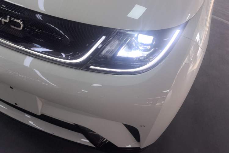 Used BYD Dolphin 2024 Honor Edition 420km Fashion Version
