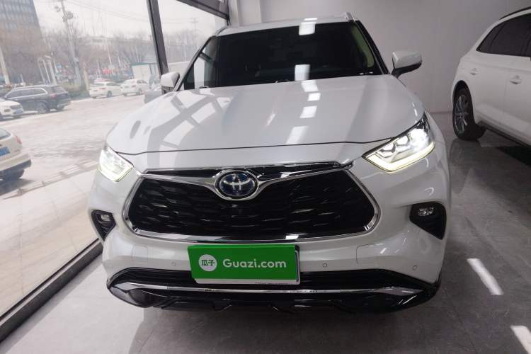 Used Toyota Highlander 2022 Dual-Engine 2.5L Four-Wheel Drive Supreme Edition 7-Seater
