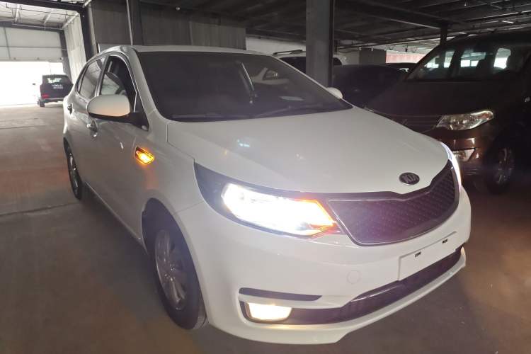 Used Kia K2 2015 Hatchback 1.4L AT GLS Cool Edition