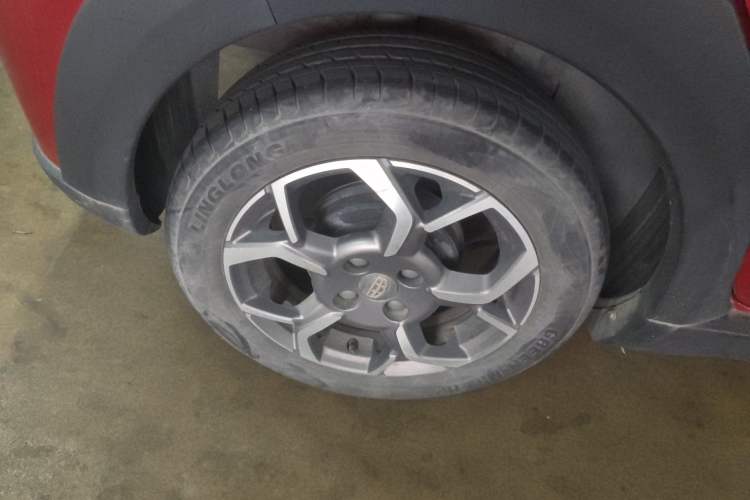 Used Geely Auto Vision X1 2017 1.3L Automatic Fun Edition
