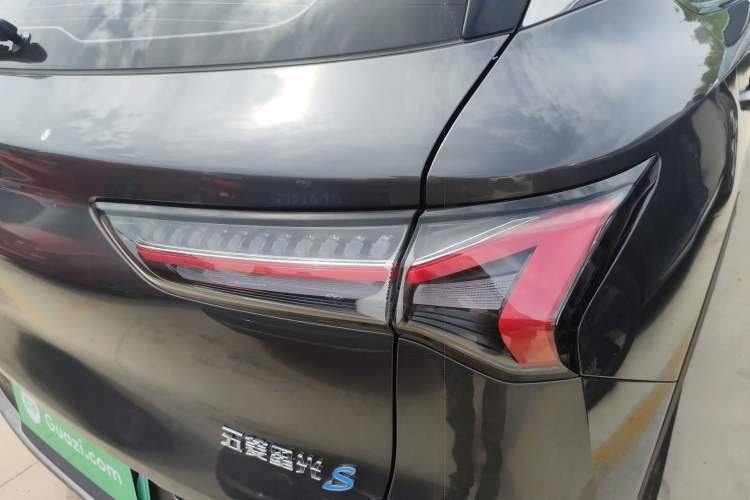 Used Wuling Xingguang S 2024 510 km Flagship Version Exterior 1