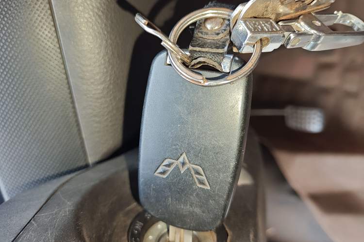 Used Wuling Rongguang 2017 1.5L Extended Basic Version Vehicle Key