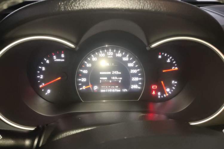 Used Kia Sorento 2013 2.2T 5-Seater Diesel Supreme Edition
