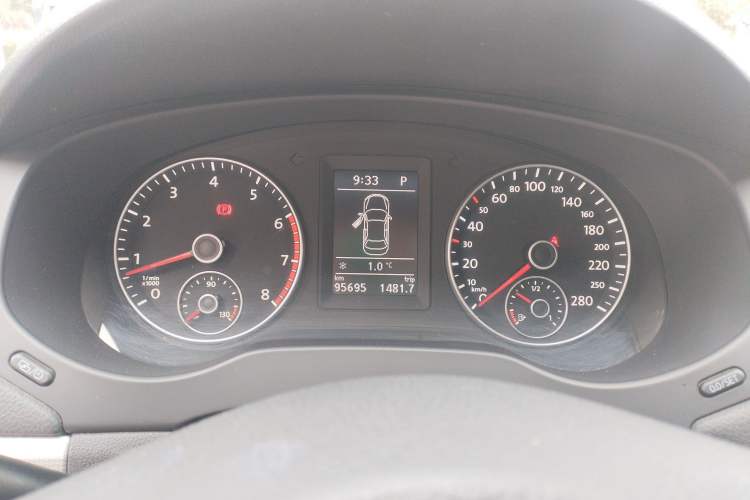 Used Volkswagen Sagitar 2014 1.4TSI Automatic Luxury Model