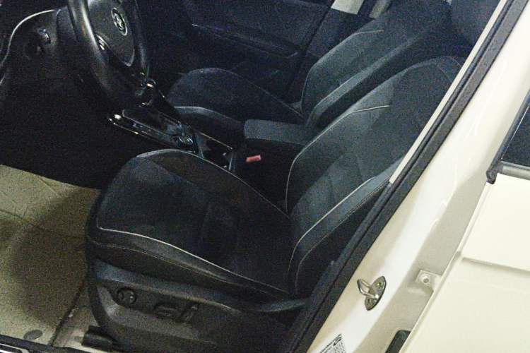 Used Volkswagen Tayron 2019 380TSI Four-Wheel Drive Prestige Model China VI Standard Left Front Seat