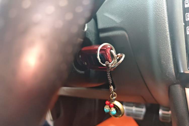 Used Volkswagen Polo 2014 1.6L Cross Polo Automatic Interior 1