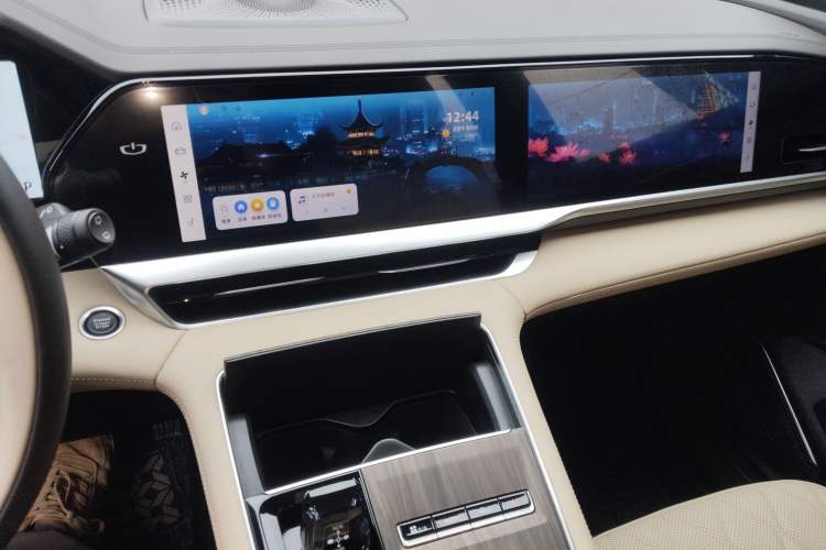 Used Geely Auto Monjaro L 2025 Dongfang Yao 2.0TD Automatic Jinzhao Edition
