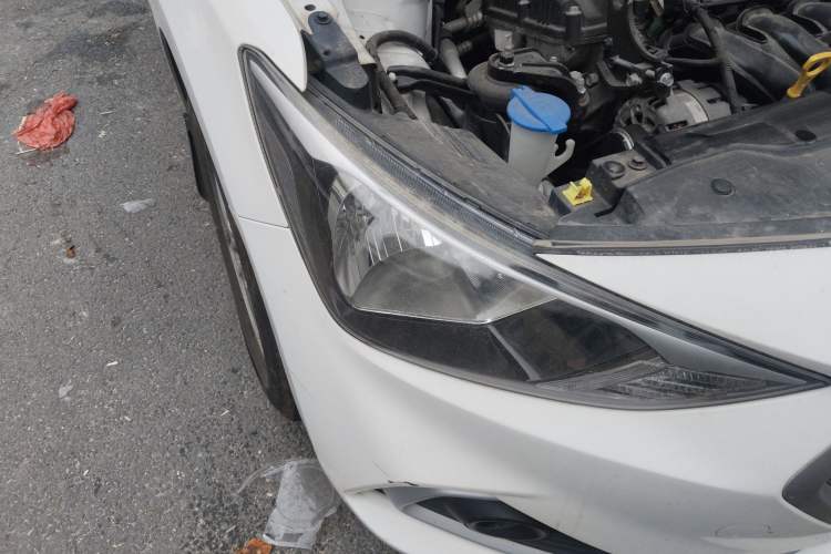 Used Hyundai Celesta 2018 1.6L Automatic GL Enjoyment Version China V Standard Right Front Headlight