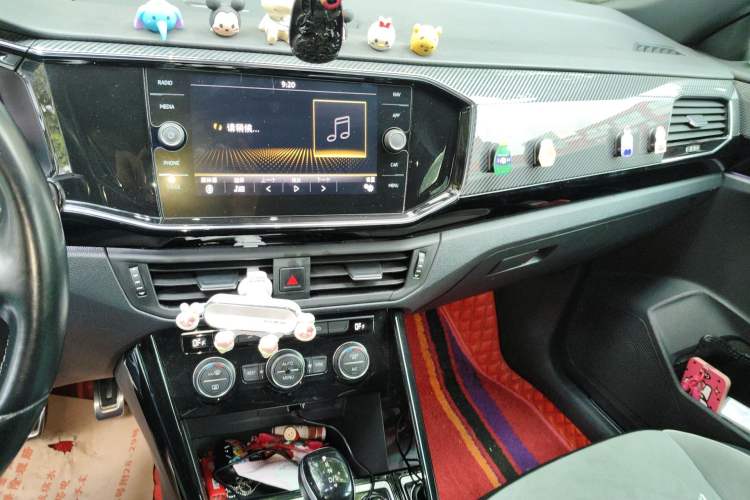 Used Volkswagen Tayron 2019 380TSI Four-Wheel Drive R-Line China VI-standard Audio And AC Panel