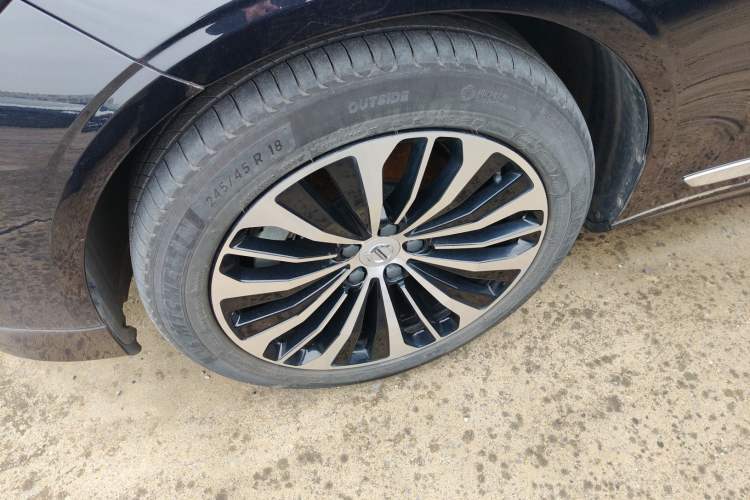 Used Volvo S90 2025 B5 Zhiyi Luxury Edition Left Front Wheel Hub