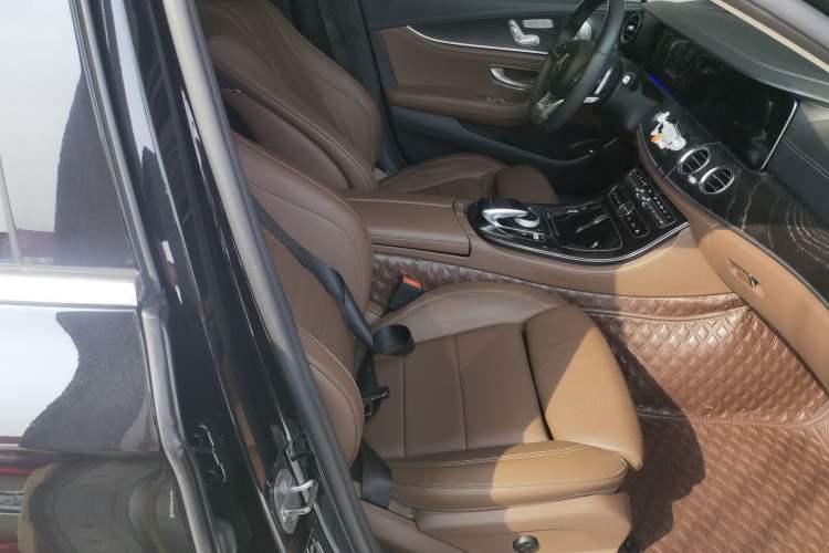 Used Mercedes-Benz E-Class 2017 E 200 L Sport 4MATIC