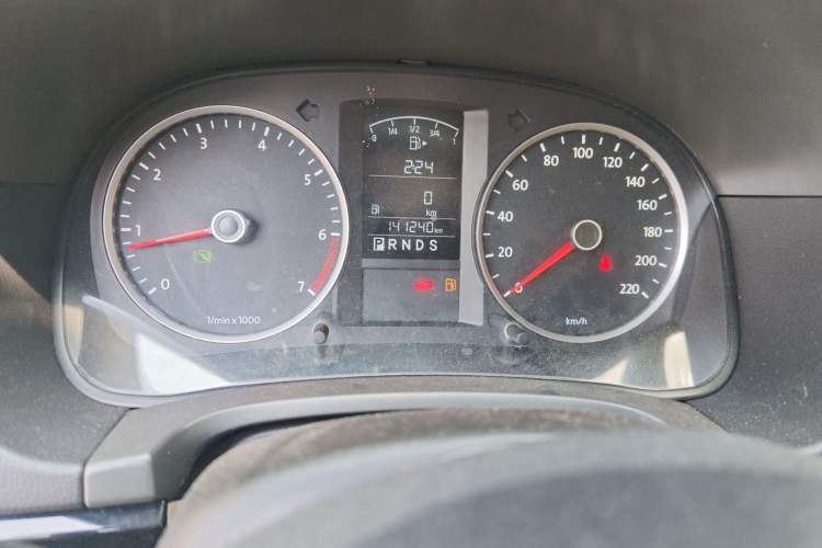 Used Volkswagen Lavida 2011 2.0L Automatic Premium Edition Instrument Cluster