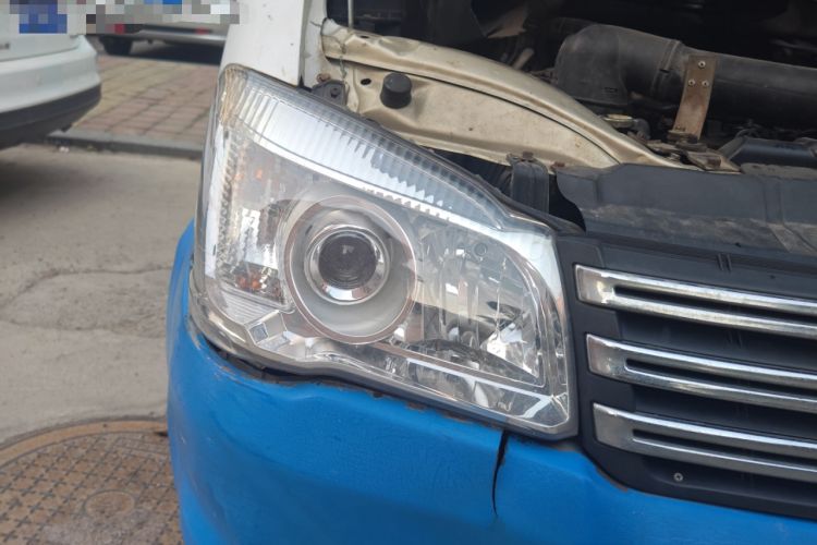 Used FORTHING Lingzhi 2015 M5 Q7 2.0L 7-seat Long-Wheelbase Comfort Model
