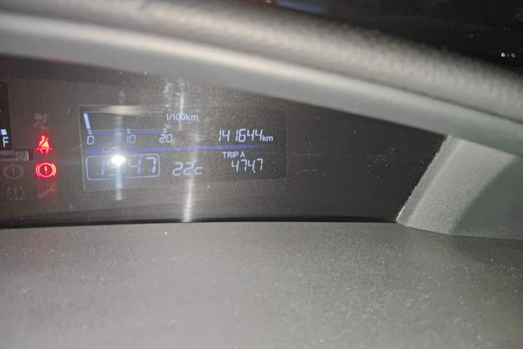 Used Honda Jade 2017 1.8L automatic Comfort version 5 seats
