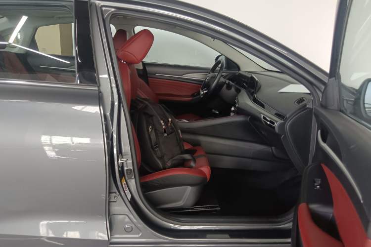 Used CHANGAN Eado 2021 PLUS Blue Whale NE 1.4T GDI DCT Flagship Model