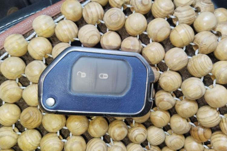 Used Jeep Wrangler 2019 2.0T Sahara Four-Door Version China VI Emission Standard
