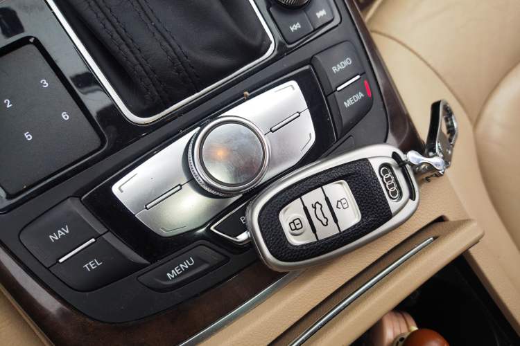 Used Audi A6L 2012 30 FSI Comfort Model