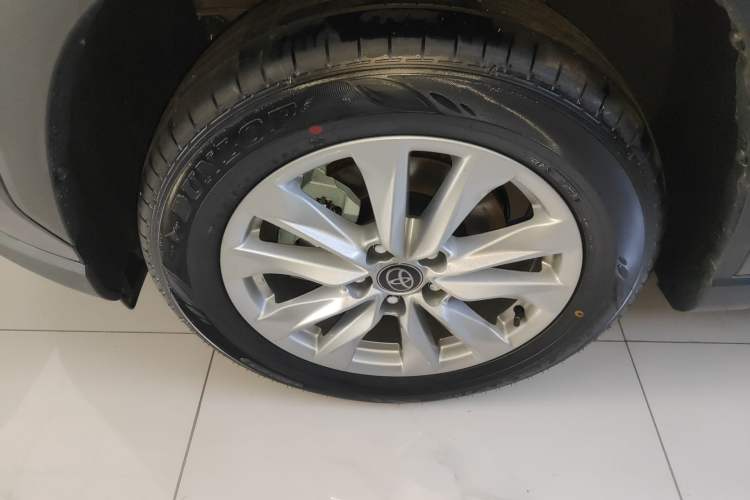 Used Toyota Corolla Cross 2026 Model 2.0L Pioneer Edition
