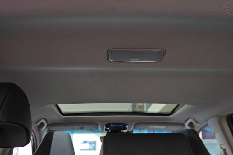 Used Toyota Venza 2022 2.0L CVT Two-Wheel Drive Luxury Edition
