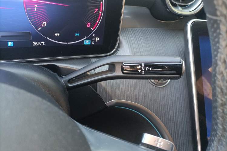 Used Mercedes-Benz C-Class 2023 C 260 L Sport Edition Gear Lever