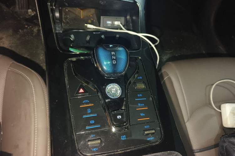 Used BYD Han 2020 DM Four-Wheel Drive Performance Edition Luxury Model