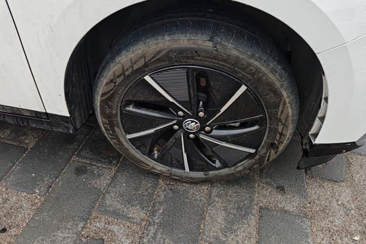 Used Buick Velite 6 2023 430km Comfort Edition Right Front Wheel Hub