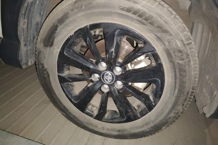 Used Toyota RAV4 2019 2.0L CVT Two-Wheel Drive Fashion X Limited Edition China V Standard