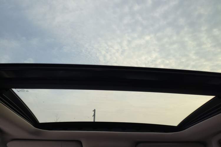 Used Renault Koleos 2017 2.5L Two-Wheel Drive Prestige Edition
