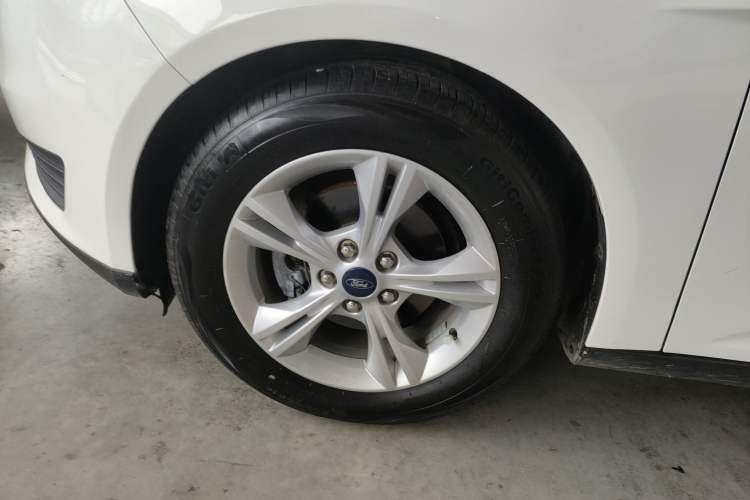 Used Ford Focus 2018 Sedan Classic 1.6L Manual Comfort Plus SmartDrive Edition