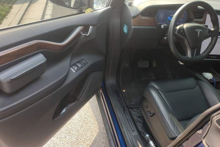 Used Tesla Model X 2017 X 100D Long Range Edition Driver Seat